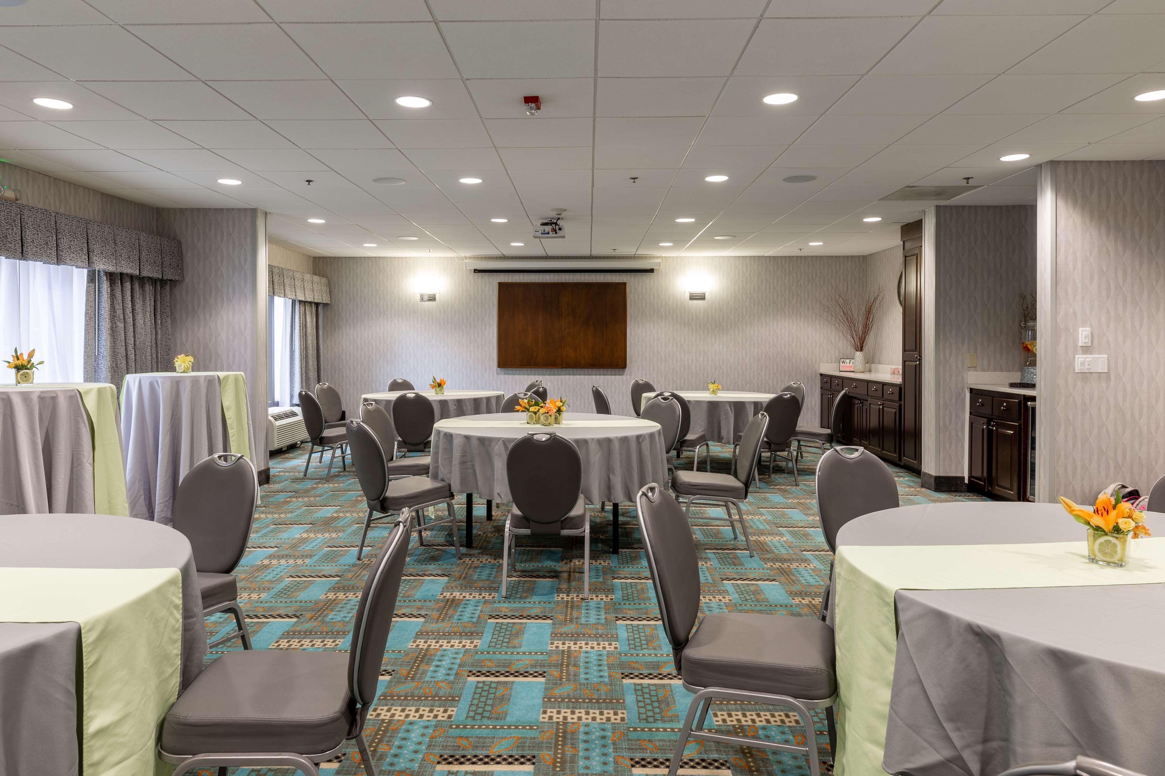 Hampton Inn Columbia I-26/Harbison Blvd Екстер'єр фото