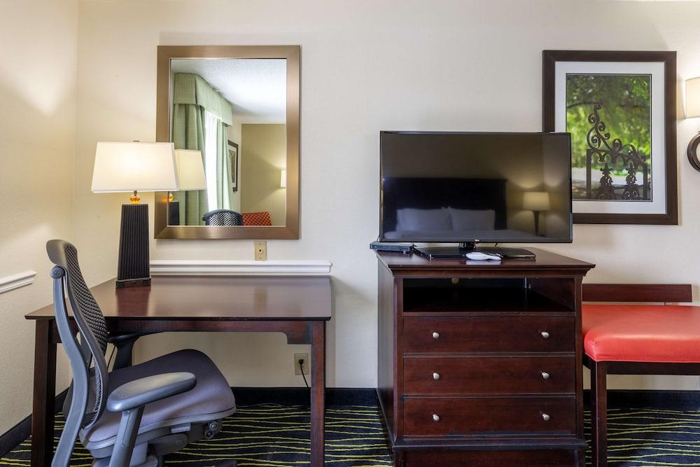 Hampton Inn Columbia I-26/Harbison Blvd Екстер'єр фото