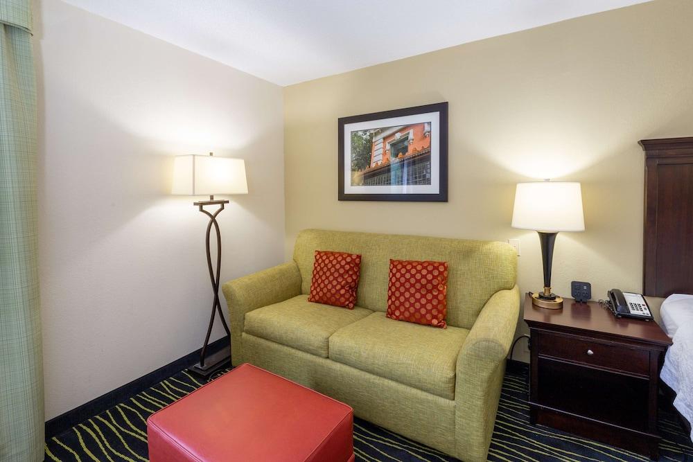 Hampton Inn Columbia I-26/Harbison Blvd Екстер'єр фото
