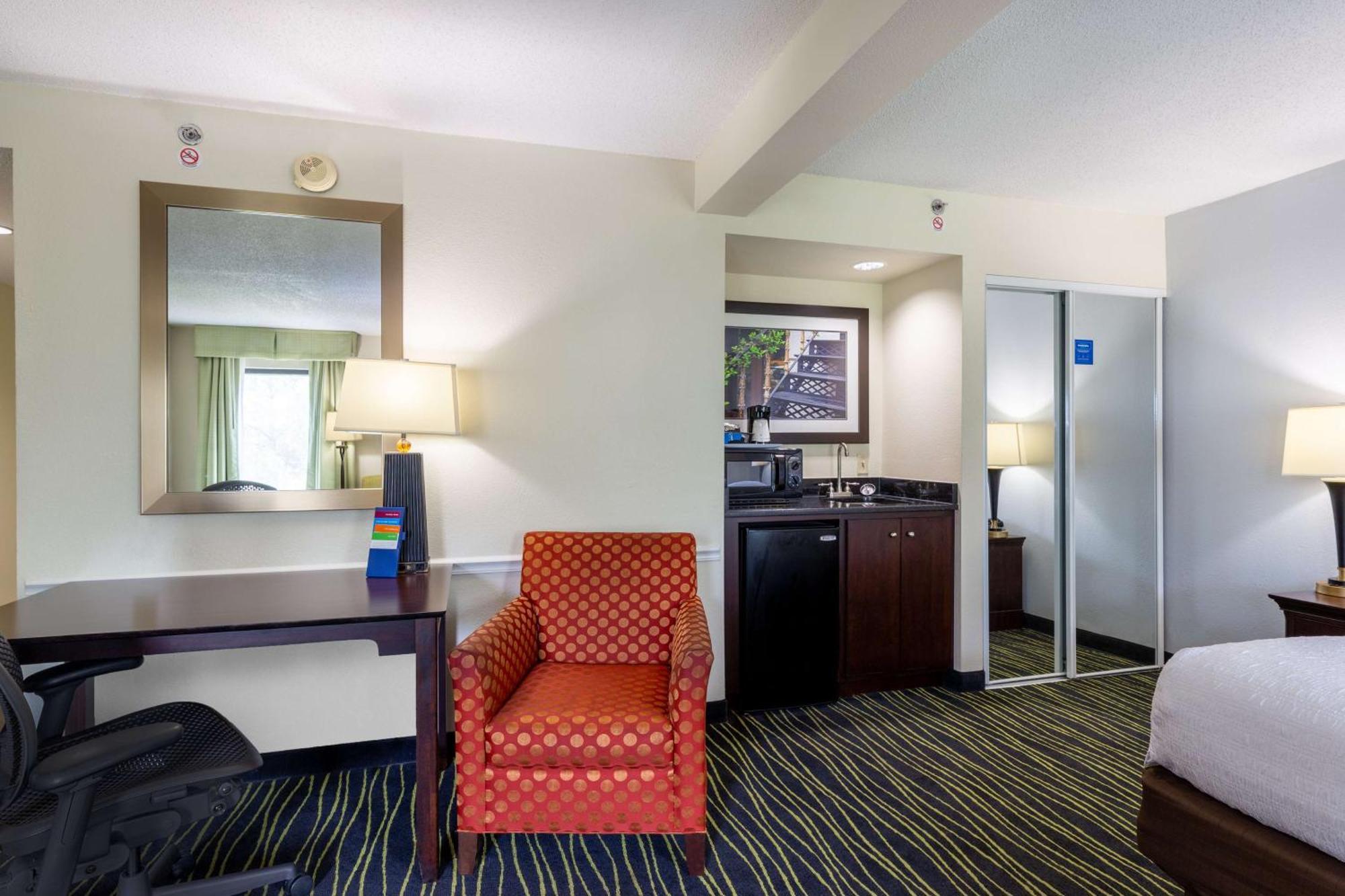 Hampton Inn Columbia I-26/Harbison Blvd Екстер'єр фото