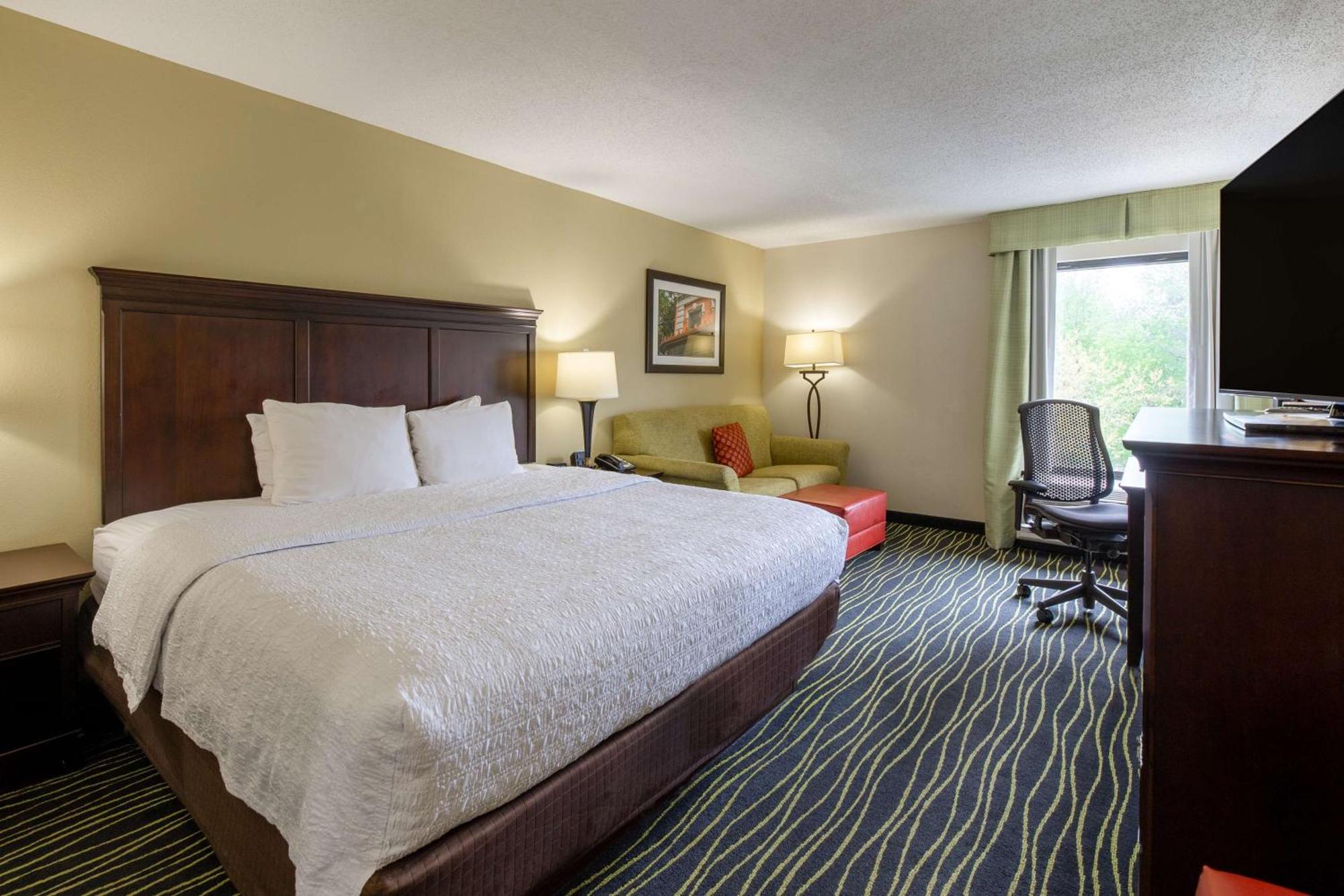 Hampton Inn Columbia I-26/Harbison Blvd Екстер'єр фото