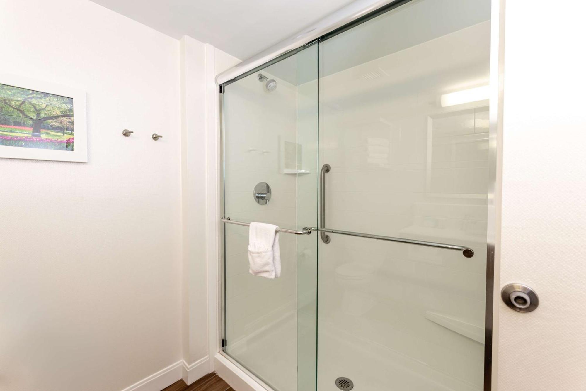 Hampton Inn Columbia I-26/Harbison Blvd Екстер'єр фото