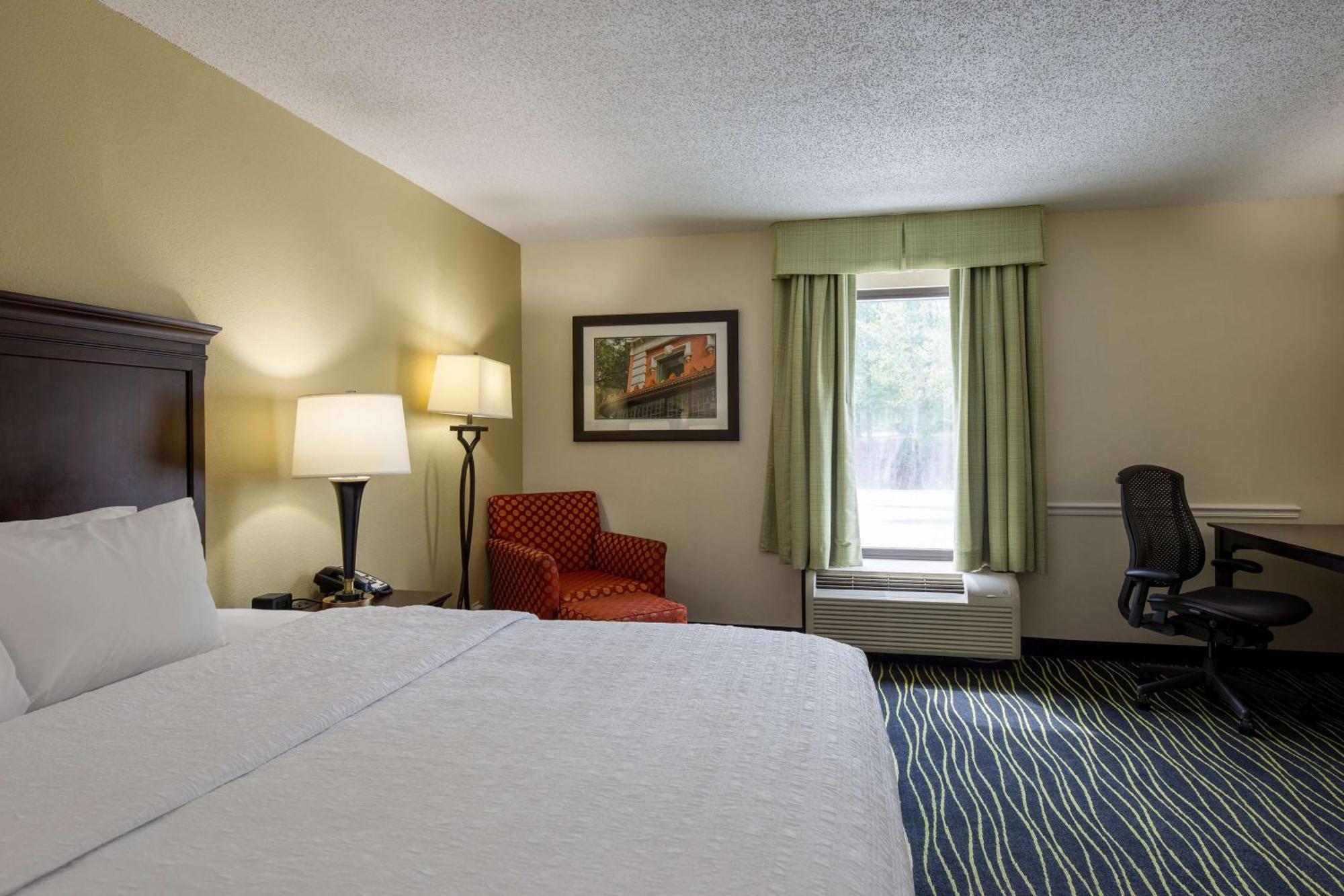 Hampton Inn Columbia I-26/Harbison Blvd Екстер'єр фото