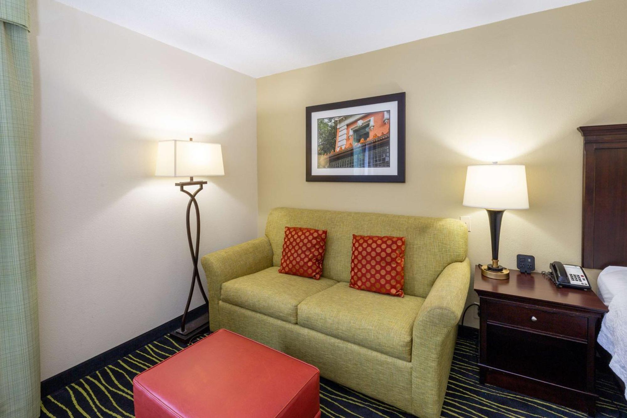 Hampton Inn Columbia I-26/Harbison Blvd Екстер'єр фото