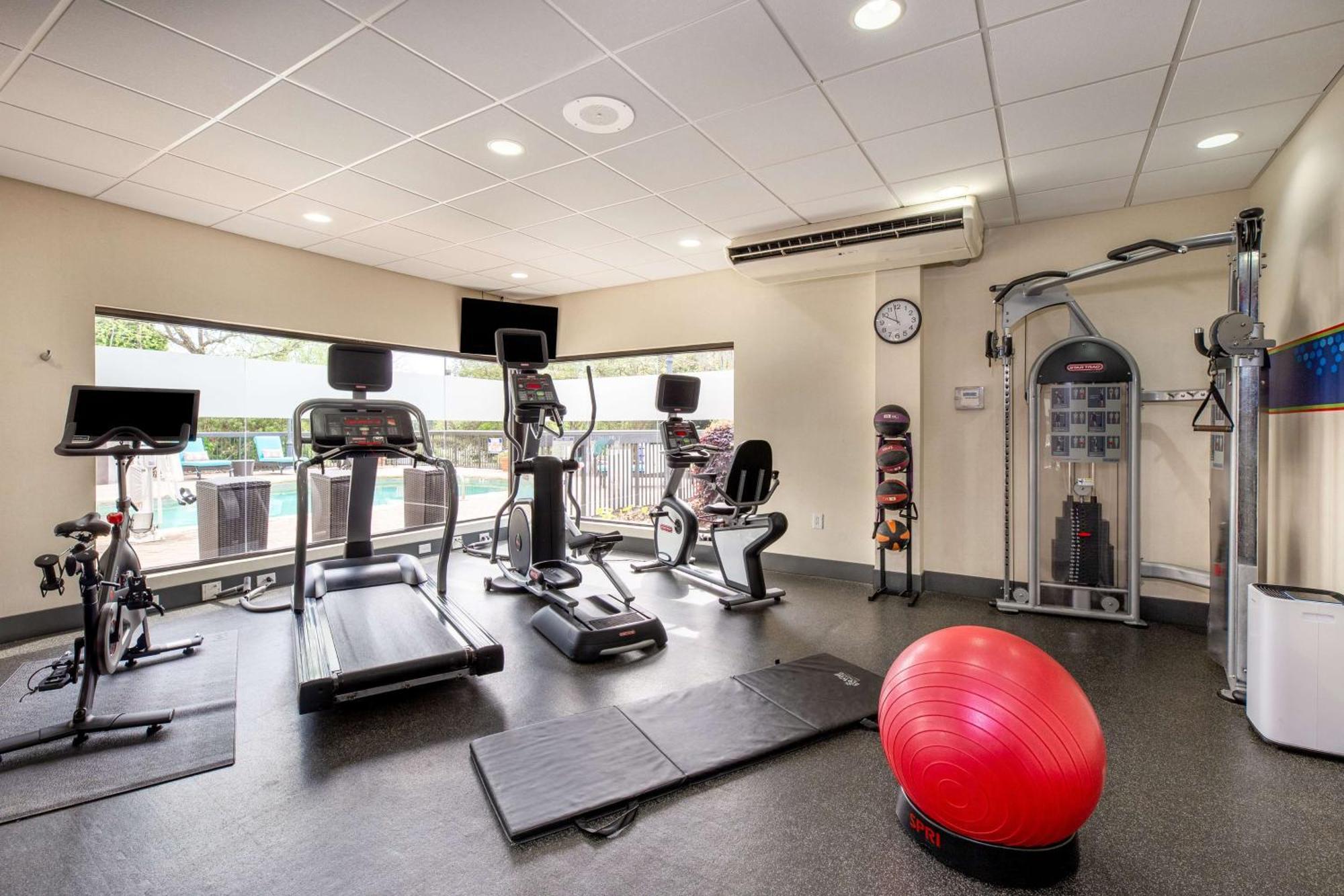 Hampton Inn Columbia I-26/Harbison Blvd Екстер'єр фото